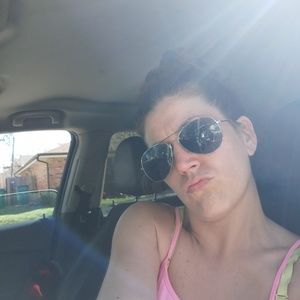 Meet your Posher, Carmen